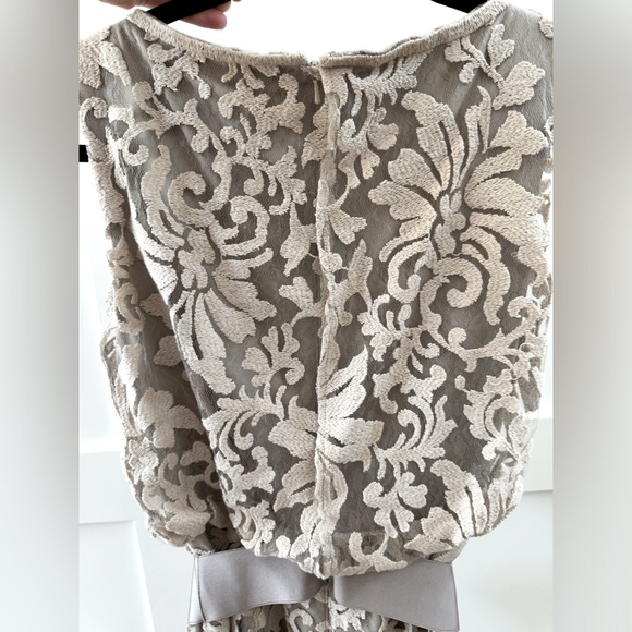 Tadashi Shoji - lace dress with bow - Picture 6 of 8